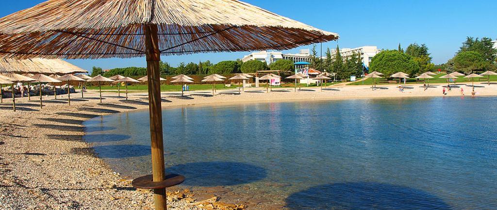 Apartments Agata Novigrad Istria Eksteriør bilde