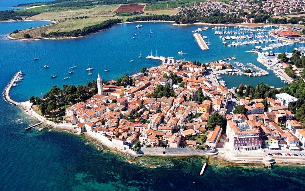 Apartments Agata Novigrad Istria Eksteriør bilde
